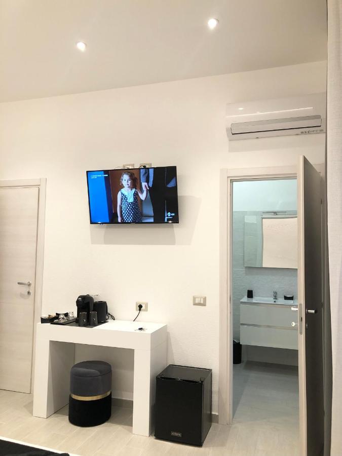 International House Olbia Otel Dış mekan fotoğraf