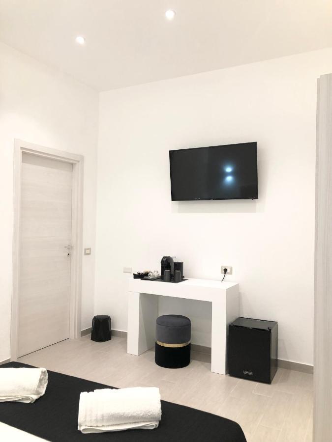 International House Olbia Otel Dış mekan fotoğraf