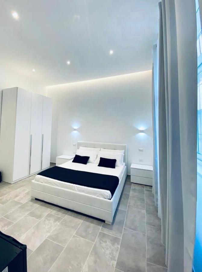 International House Olbia Otel Dış mekan fotoğraf